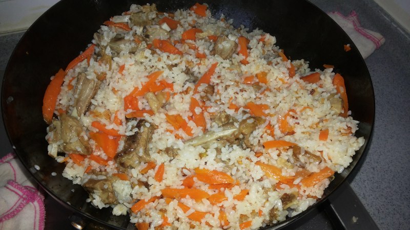 干锅土豆怎么做好吃,最正宗的做法